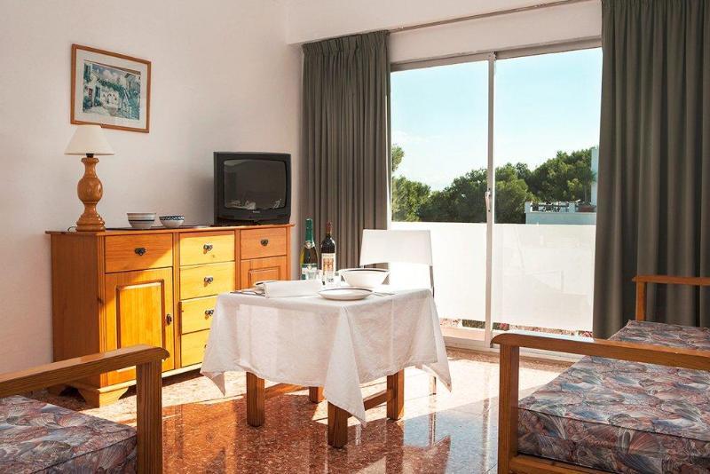 Hôtel Maria à Es Pujols Extérieur photo